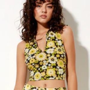 Motel Rocks Vende Vest Top in Retro Floral